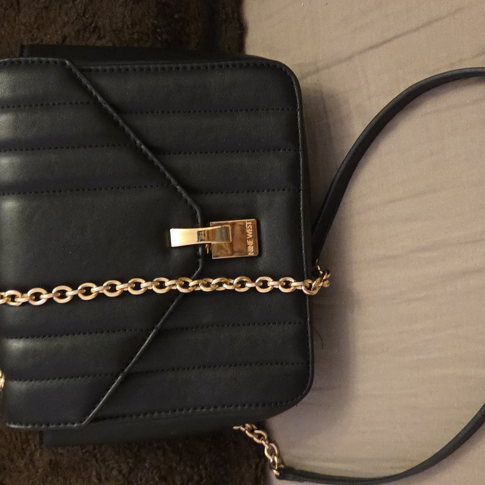Nine West Black Quilted Purse. - Picture 3 of 5